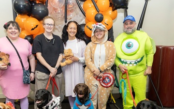 Walter Reed Facility Dogs Celebrate Halloween