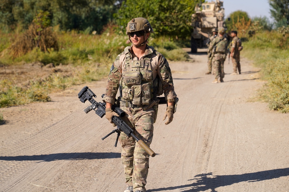 1-114th Infantry Patrols with Syrian Democratic Force Partners