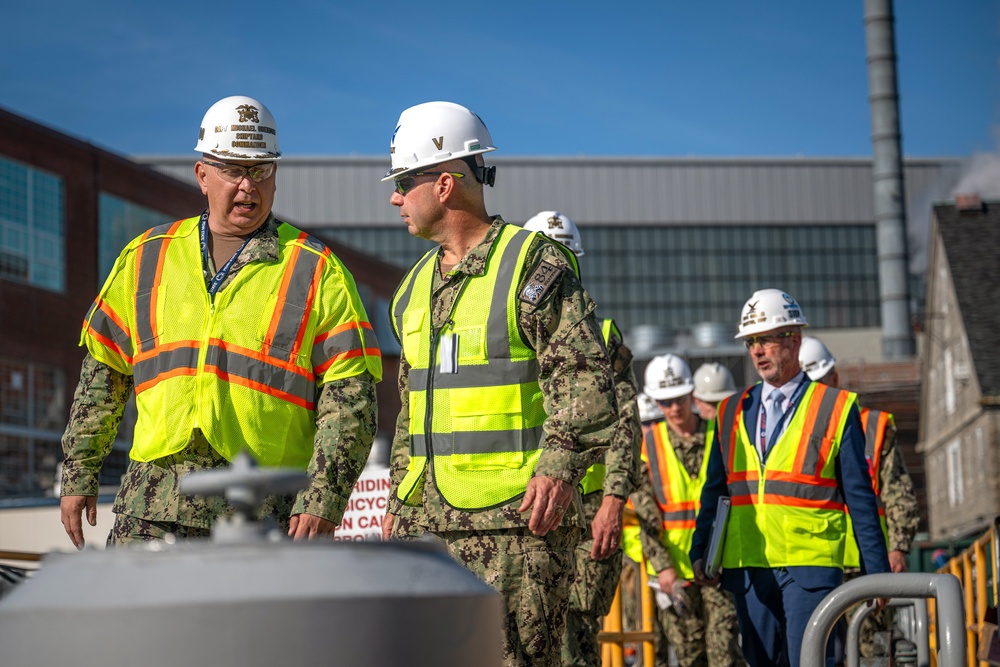 VCNO Jim Kilby Visits PNSY