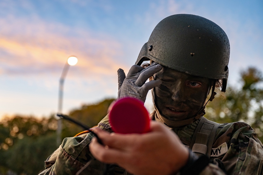 Combat Medics Train During FTX