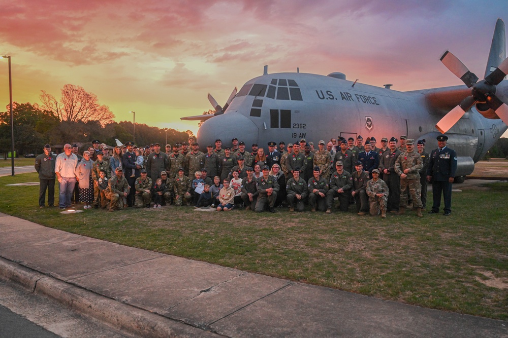 TLR and Royal New Zealand Air Force commemorate Anzac Day