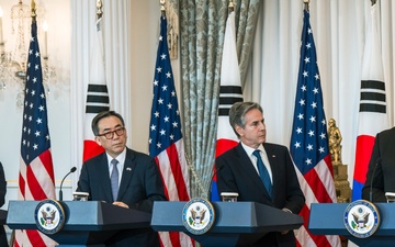 SECDEF Attends US/ROK Foreign and Defense Ministerial (2+2) Meetings