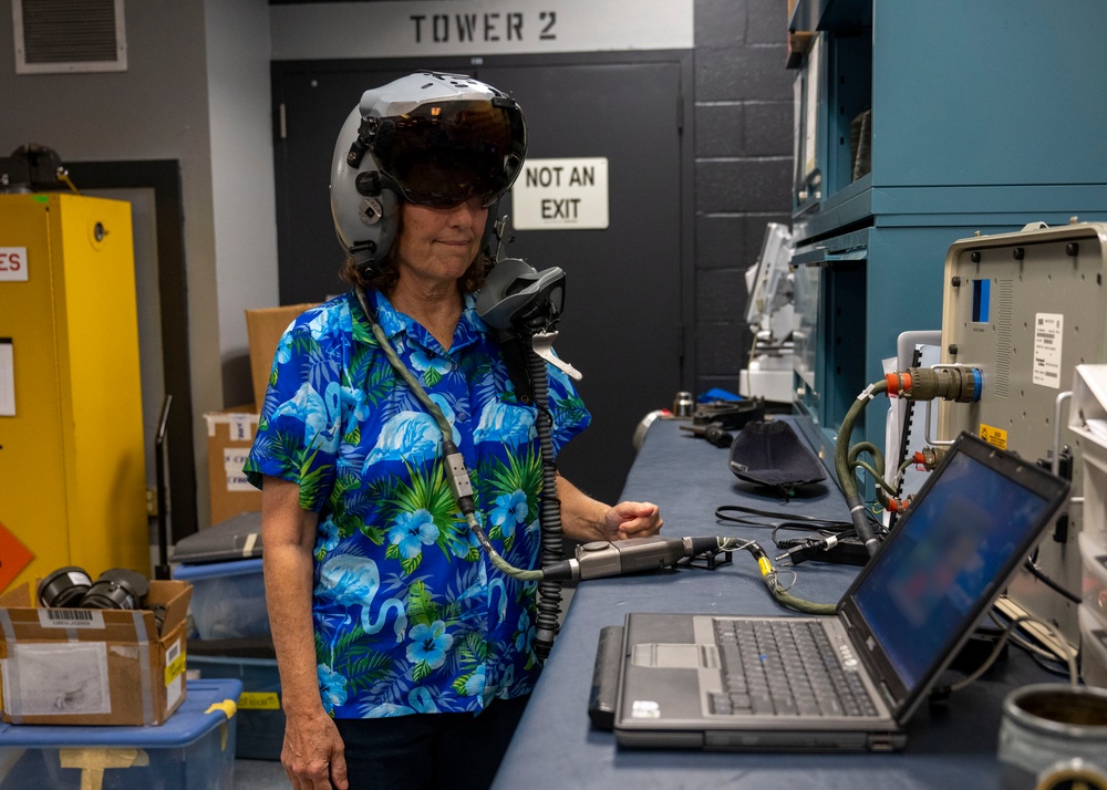 Victoria Yeager Visits the 125th Fighter Wing