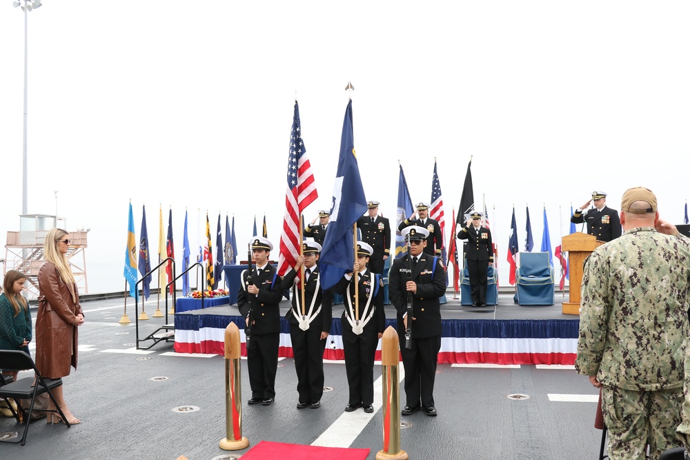 USS Augusta (LCS 34) Conducts Change of Command