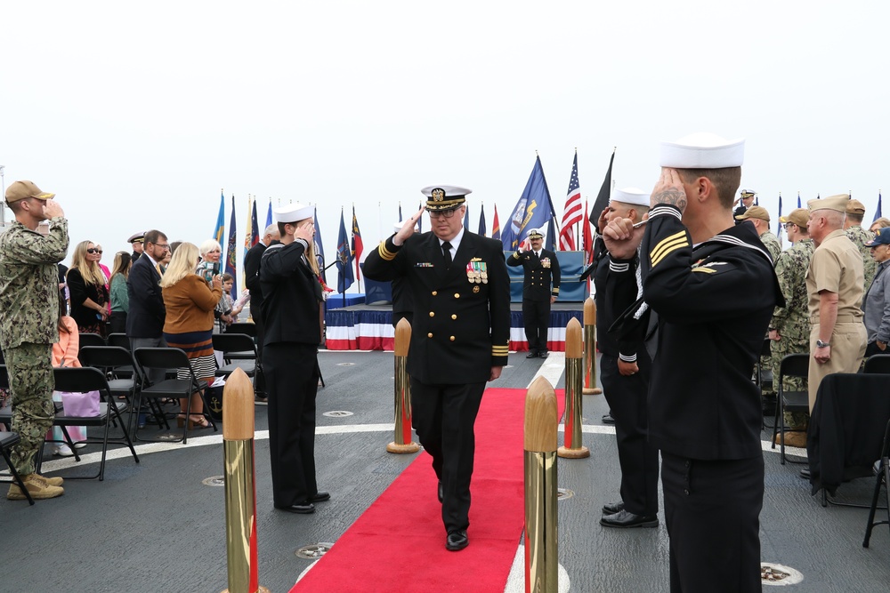 USS Augusta (LCS 34) Conducts Change of Command