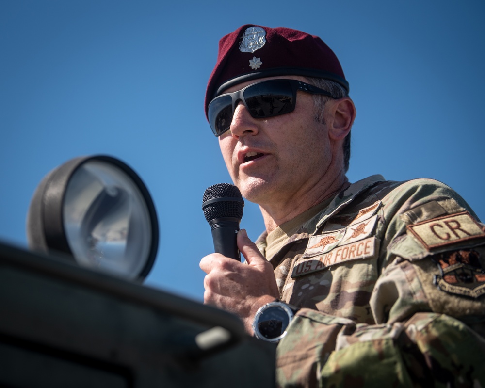 Zamora takes command of 123rd CRG