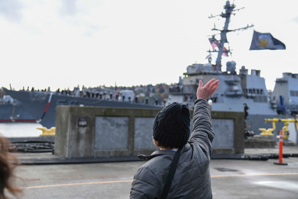 USS McCain Homecoming