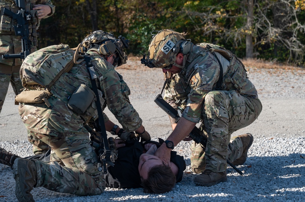 Air Guard Defenders Partner With U.S. Army Green Berets for Sage Eagle 25-1