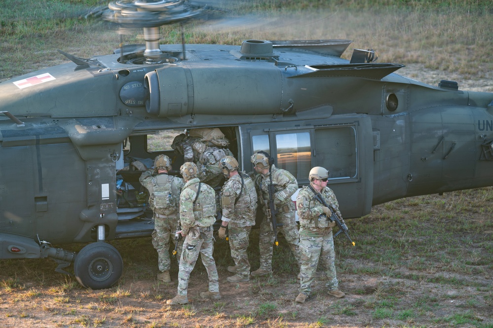 Air Guard Defenders Partner With U.S. Army Green Berets for Sage Eagle 25-1