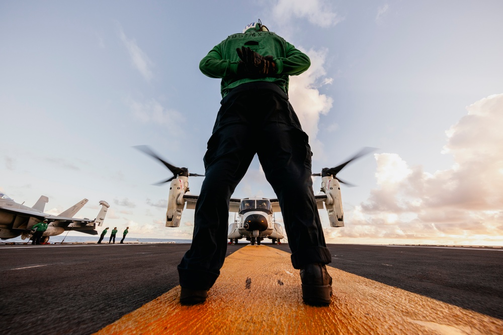 USS George Washington Conducts Flight Operations