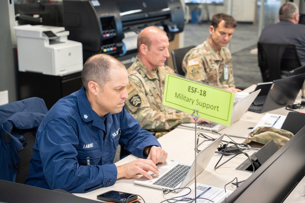 Iron OR 24: Military Support at Oregon Emergency Management Headquarters