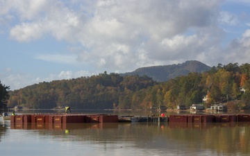 USACE South Atlantic Division Commander and FEMA Region 4 Administrator Review Debris Removal Efforts at Lake Lure