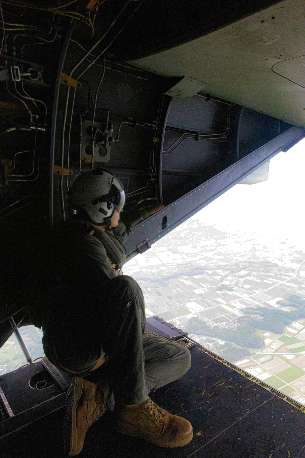 KS 25 | MV-22B Ospreys fly over Kumamoto