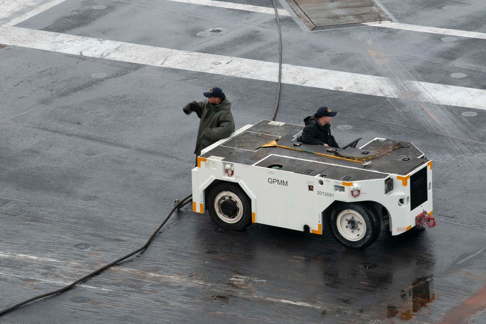Nimitz Sailors Install Arresting Cables