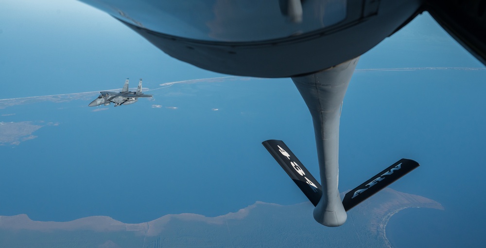 In-flight refueling of 4th Fighter Wing F-15s