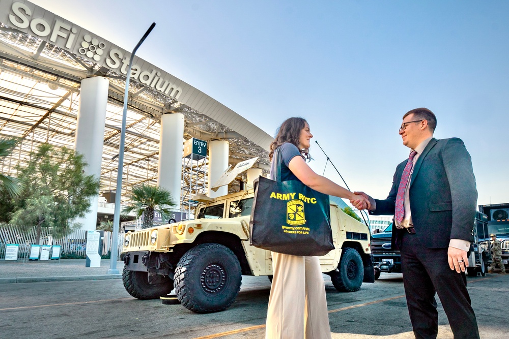 Cadet at L.A. Total Army Career Fair