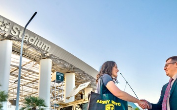 Cadet at L.A. Total Army Career Fair