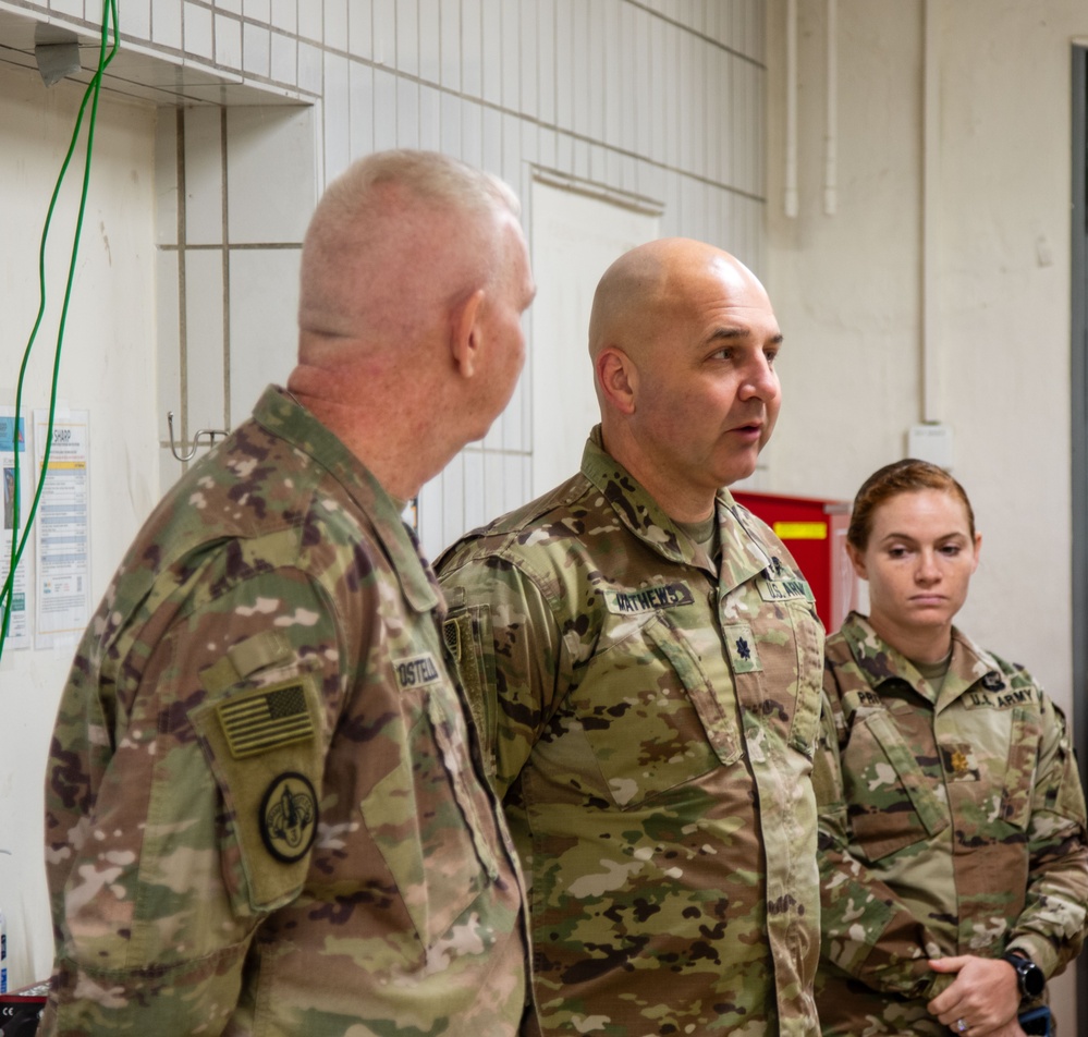 Brig. Gen. Teyhen visits JMTG-U