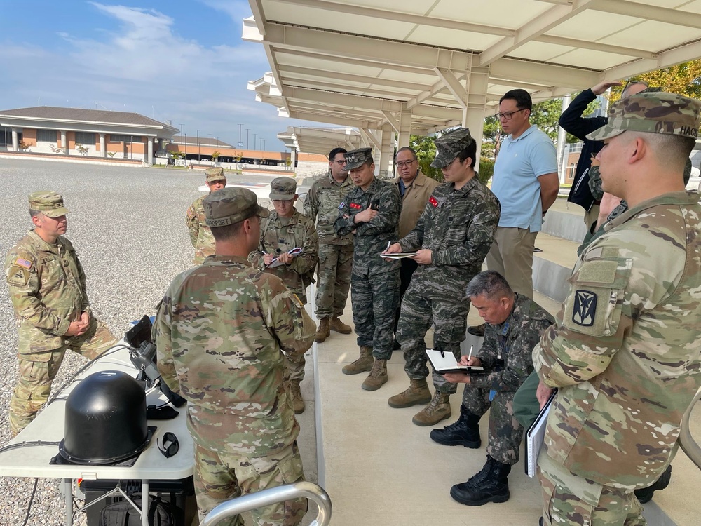 Command Collaboration: USFK and CFC Put Electromagnetic Capabilities on Display