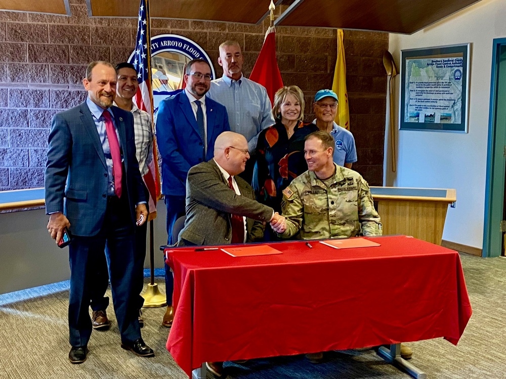 USACE-Albuquerque District, Southern Sandoval County Flood Control Authority sign project partnership agreement to protect Rio Grande water