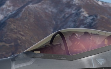 F-35 Demonstration Team practices at Hill AFB