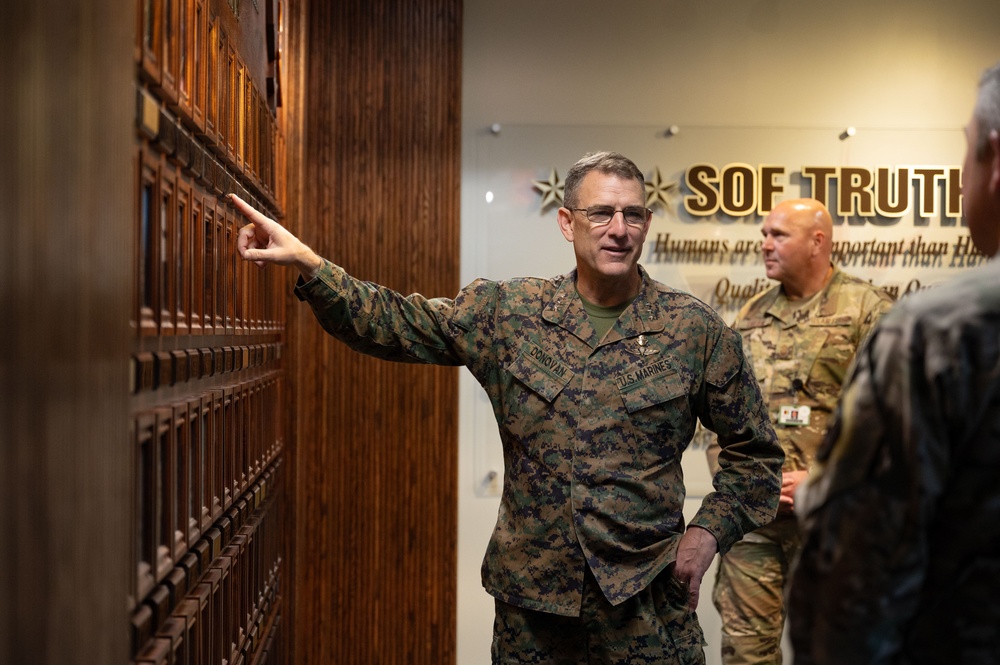 AFSOC welcomes OSD, USSOCOM leadership