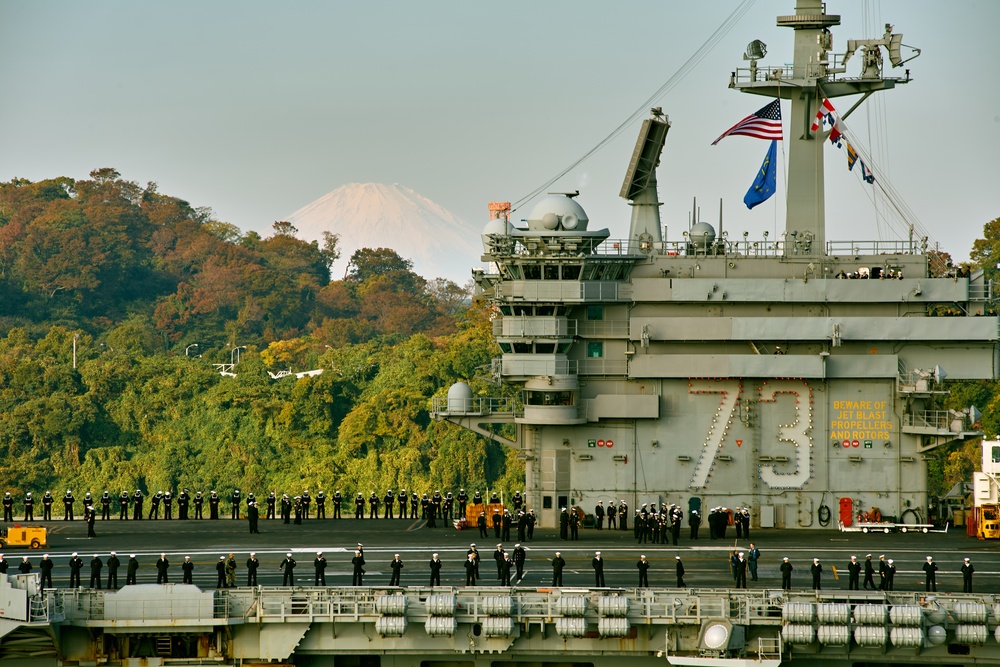 USS George Washington Arrives at CFAY