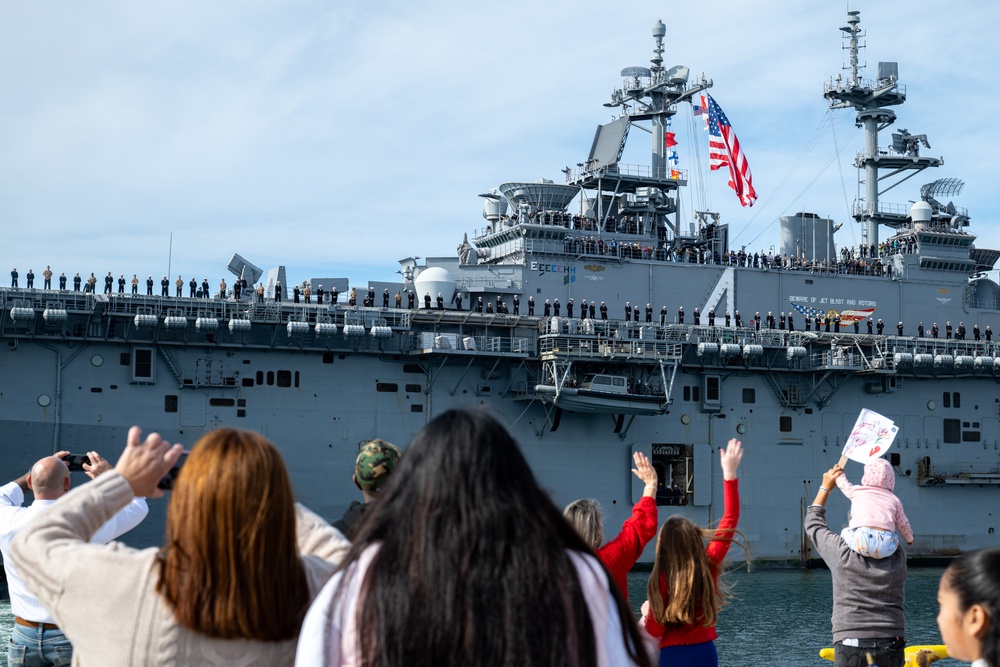 USS Boxer (LHD 4) returns home from Indo-Pacific deployment