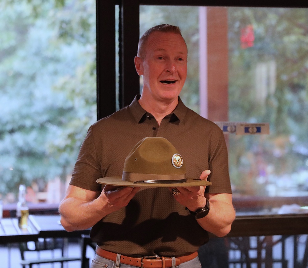 Maj. Gen. Dyer Recieves commemorative Drill Sgt. Hat.