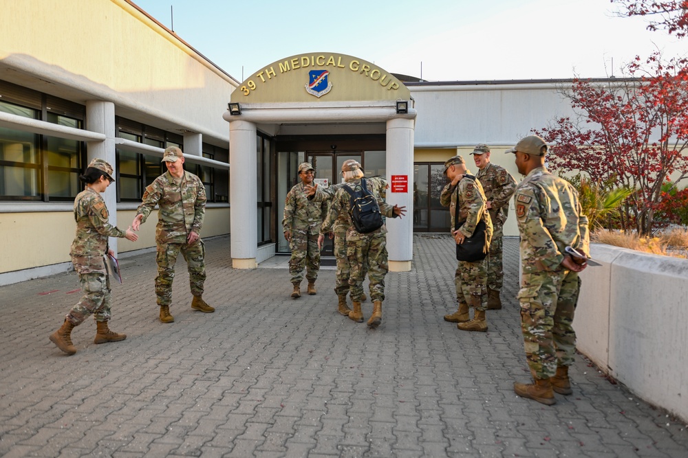 USAFE-AFAFRICA Command Surgeon visits Incirlik