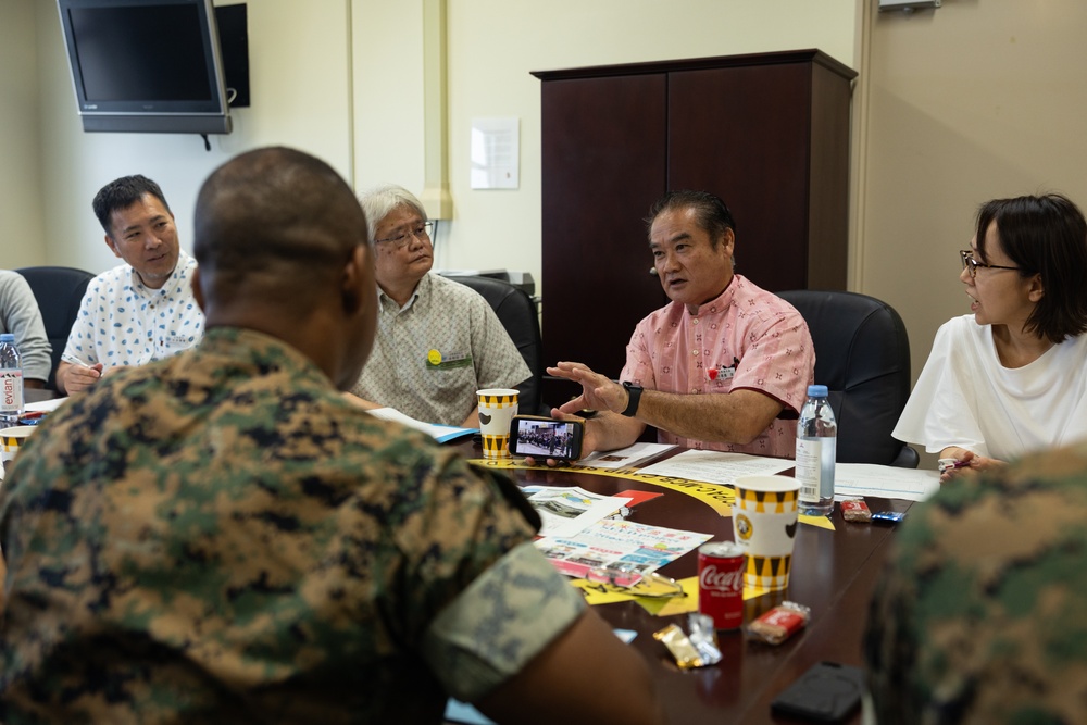 Newly elected Ginowan City mayor visits MCIPAC H&amp;S Battalion