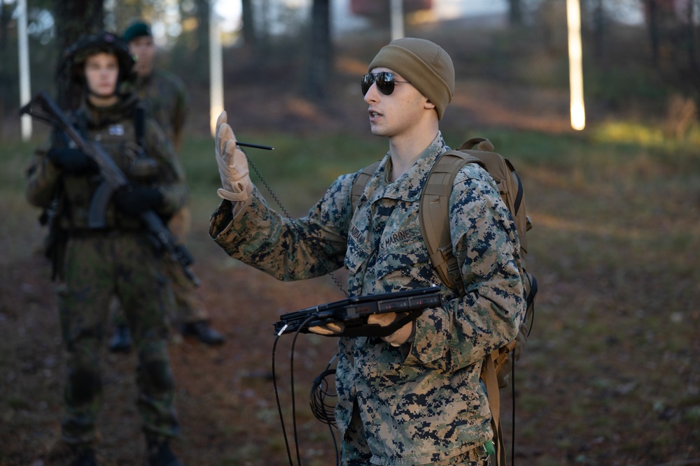 Combat Engineers Conduct Engineering Reconnaissance Training with Finish Military