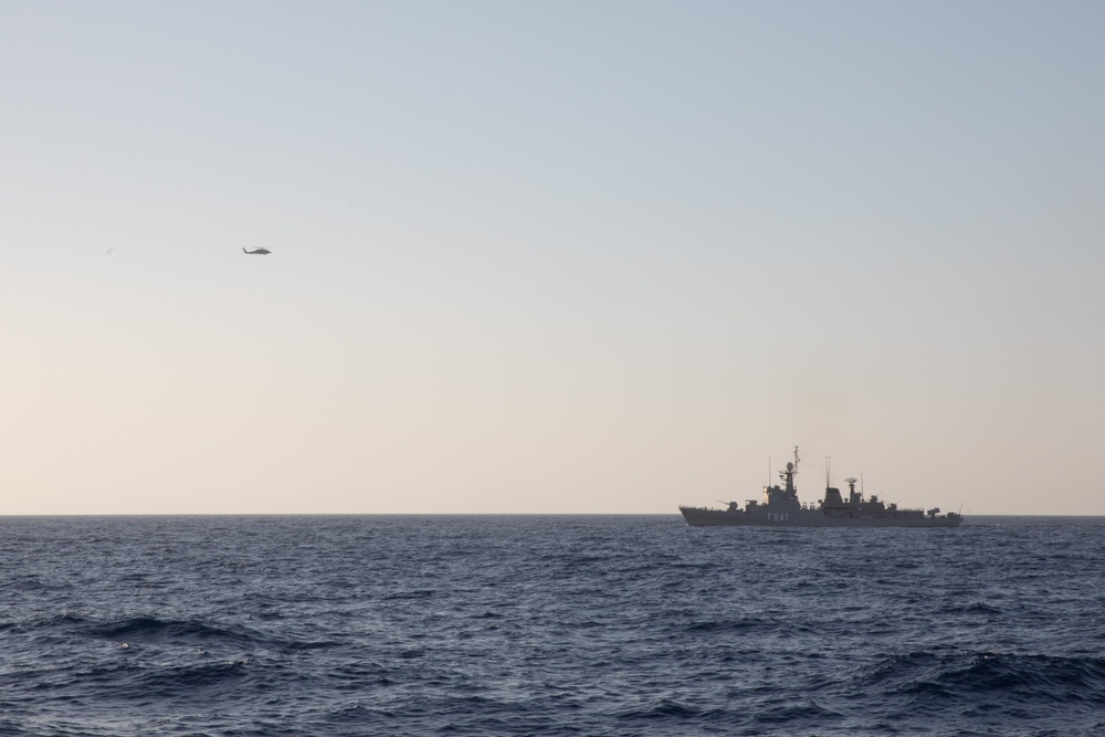 U.S., Egyptian Navies Conduct Bilateral Exercise in Red Sea