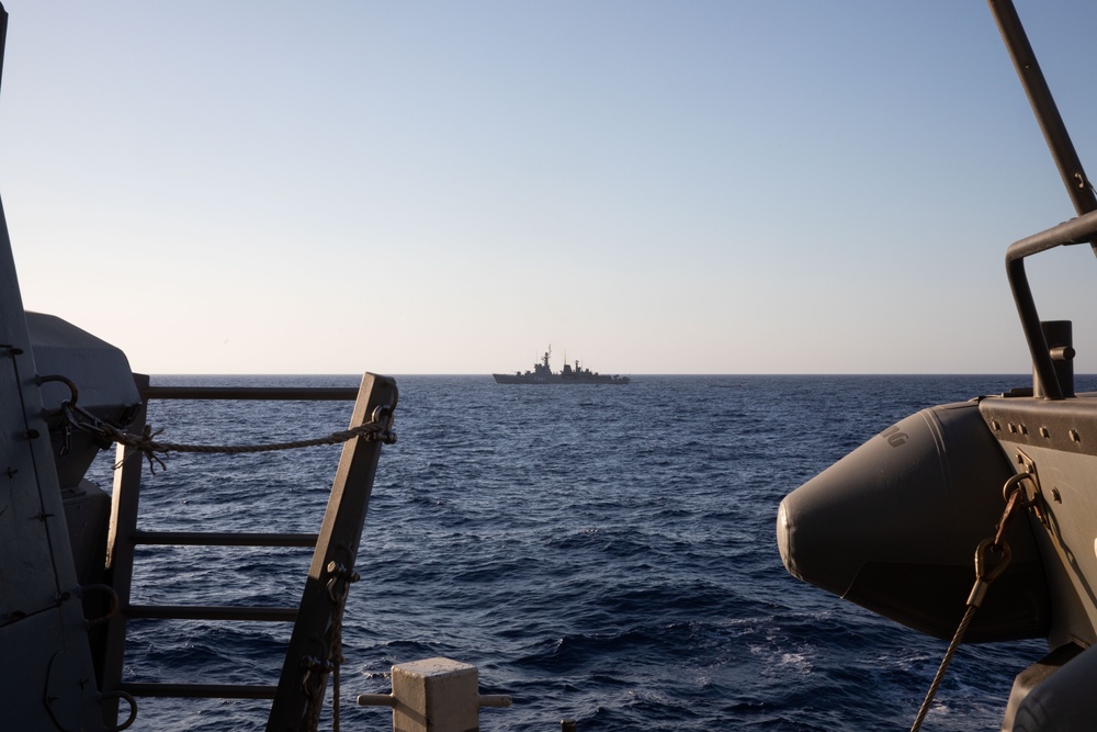 U.S., Egyptian Navies Conduct Bilateral Exercise in Red Sea