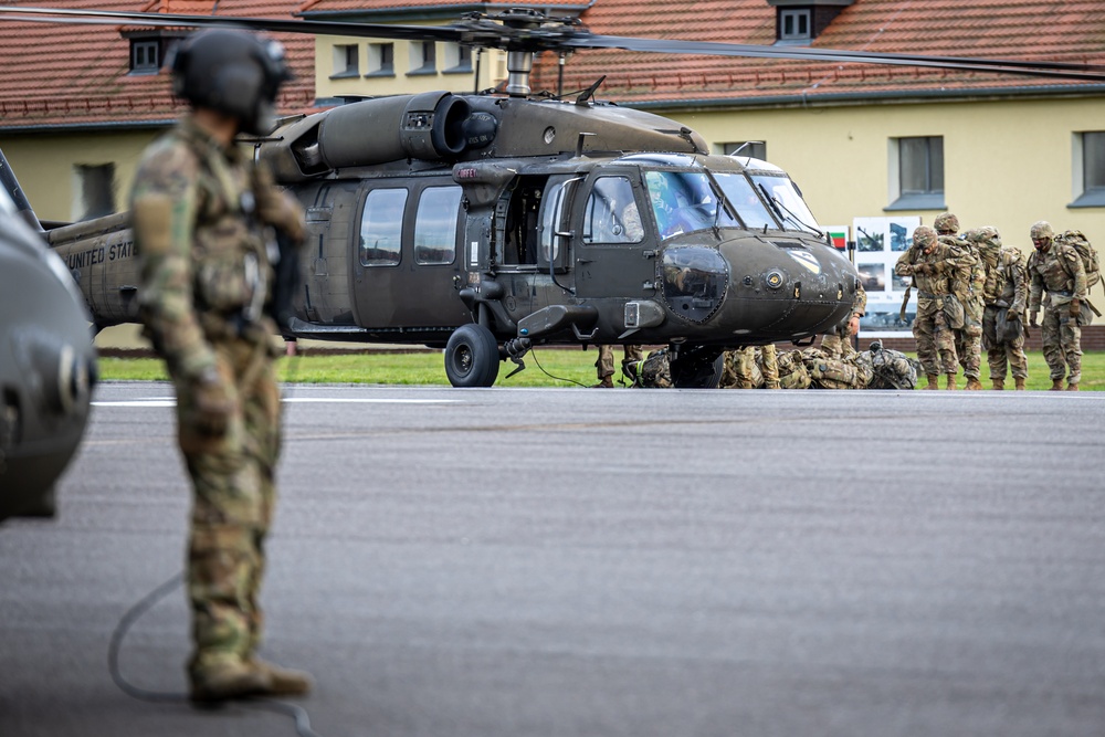 Air Cav in Action: U.S. and Polish Soldiers Take to the Skies in Blackhawks During 1st Cavalry Spur Ride in Poland