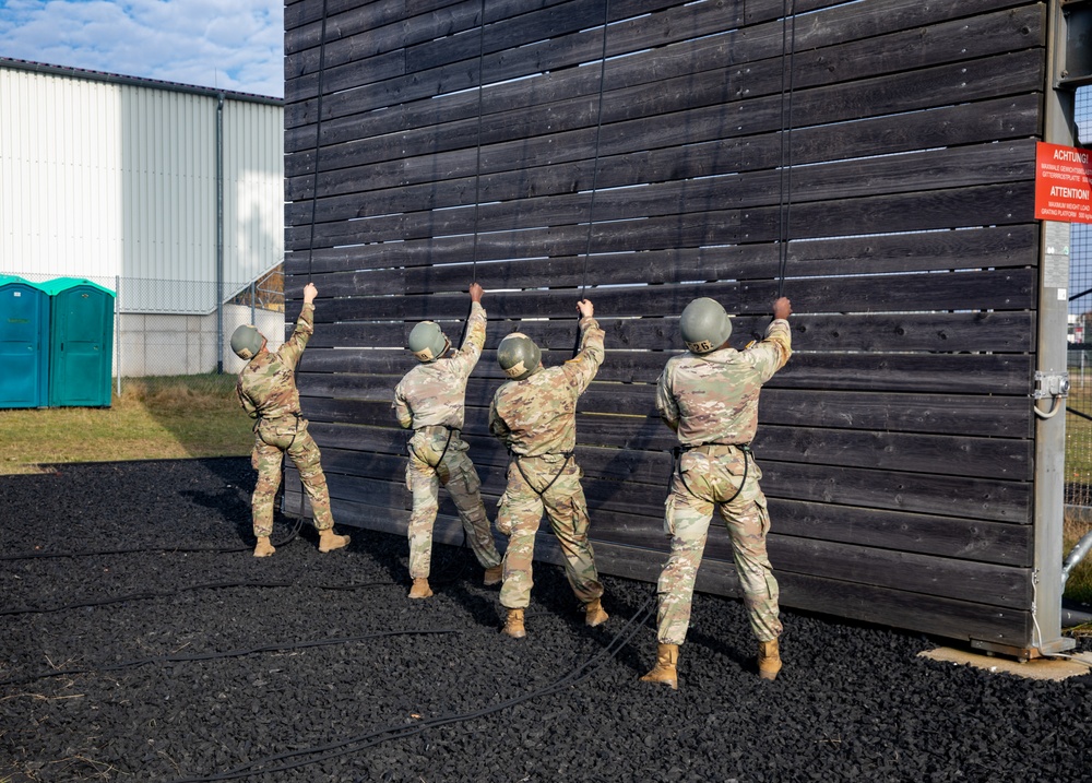 Grafenwoehr Air Assault Rappel Tower