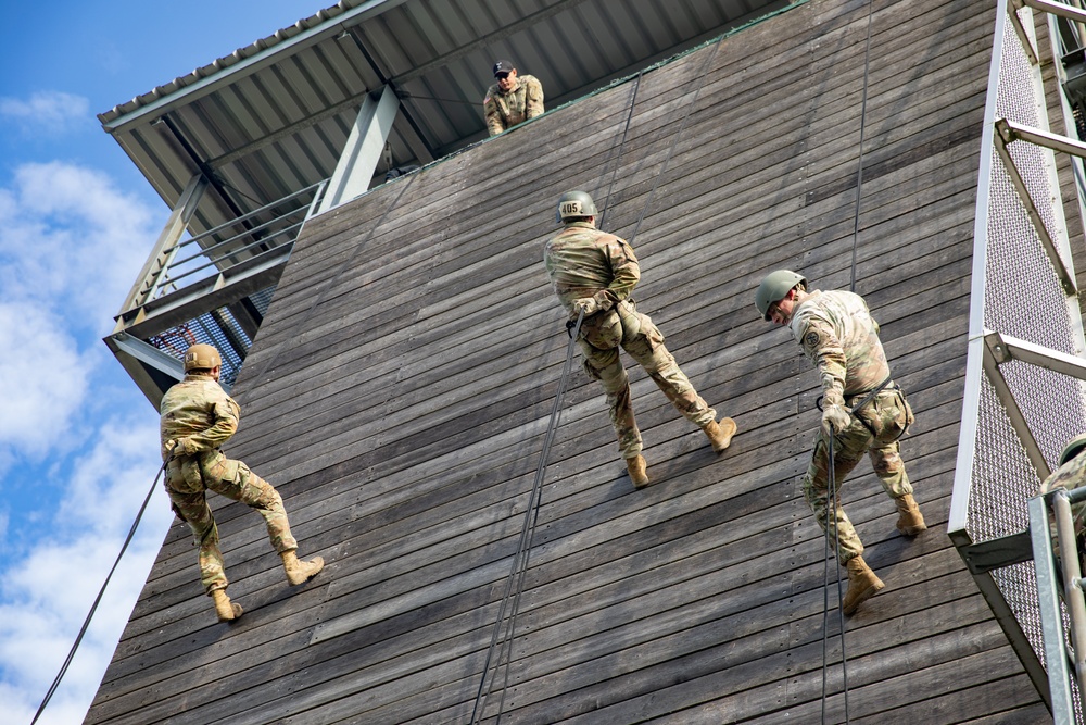 Grafenwoehr Air Assault Rappel Tower