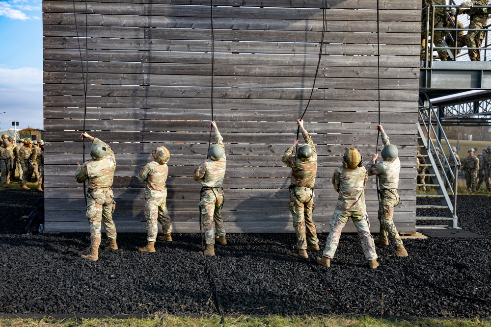 Grafenwoehr Air Assault Rappel Tower