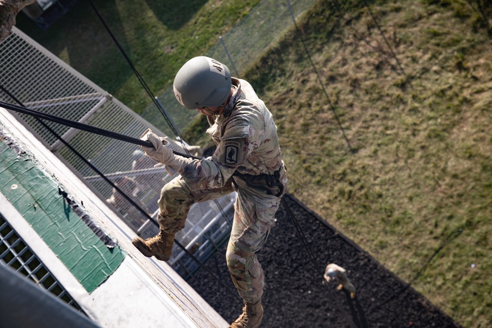 Grafenwoehr Air Assault Rappel Tower