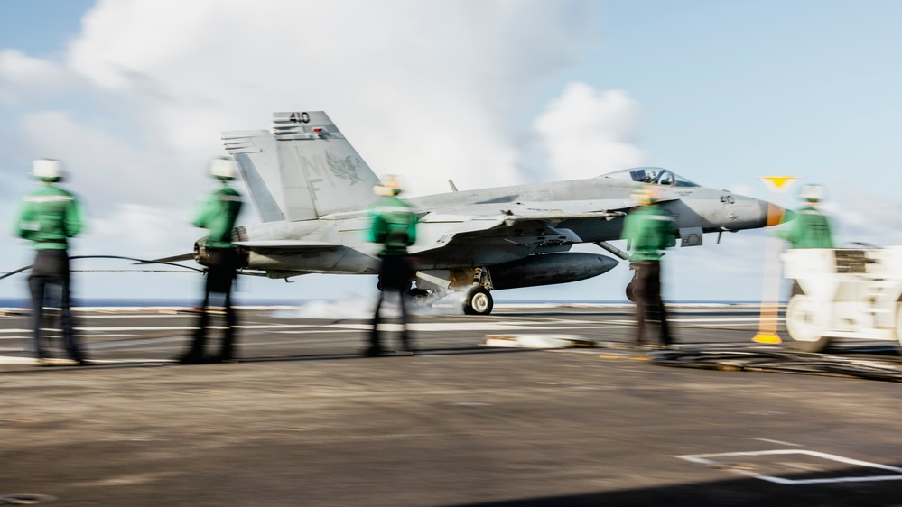 USS George Washington Conducts Flight Operations