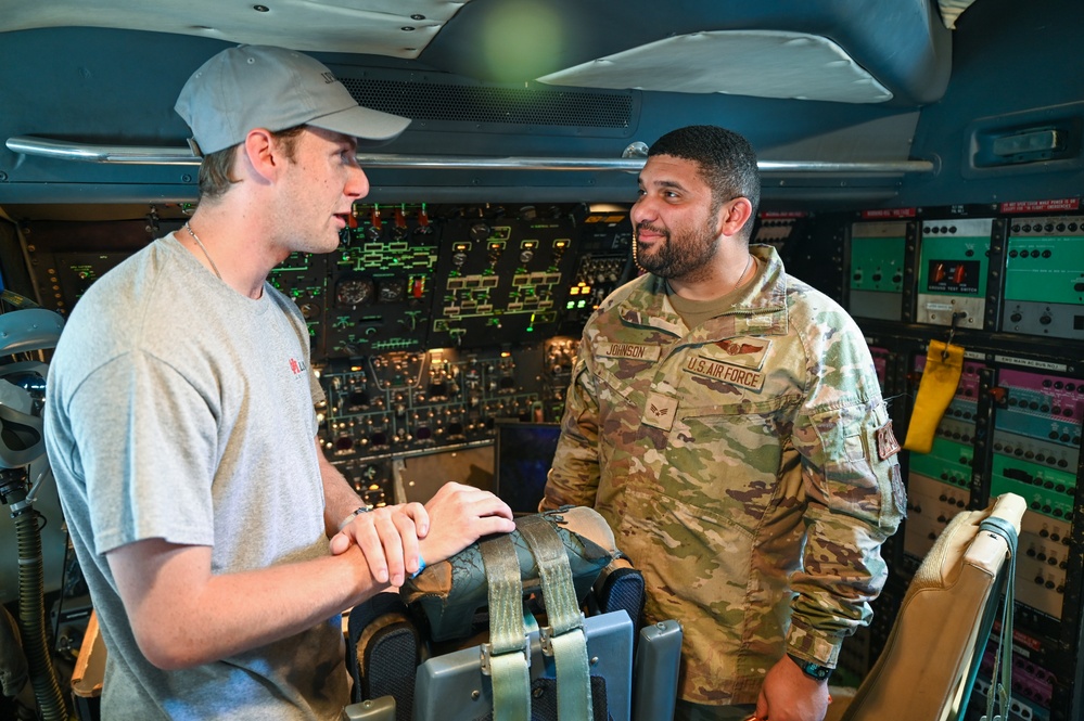 Houston Airshow Brings Unique Training Opportunities, Showcases Alamo Wing Mission