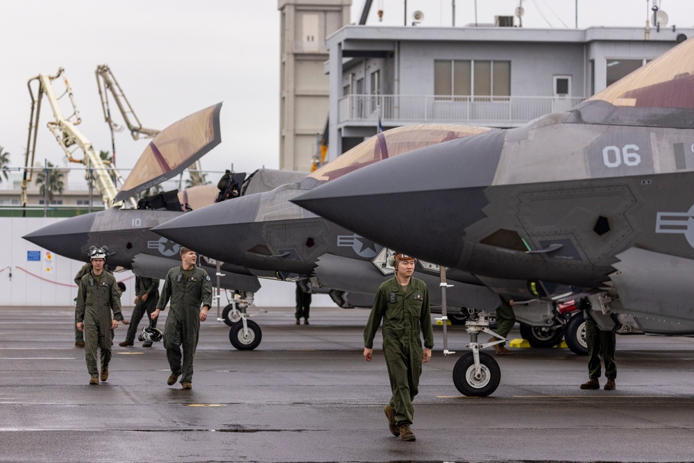 KS 25 | U.S. Marines, Airmen kickoff flight operations at Nyutabaru, Japan