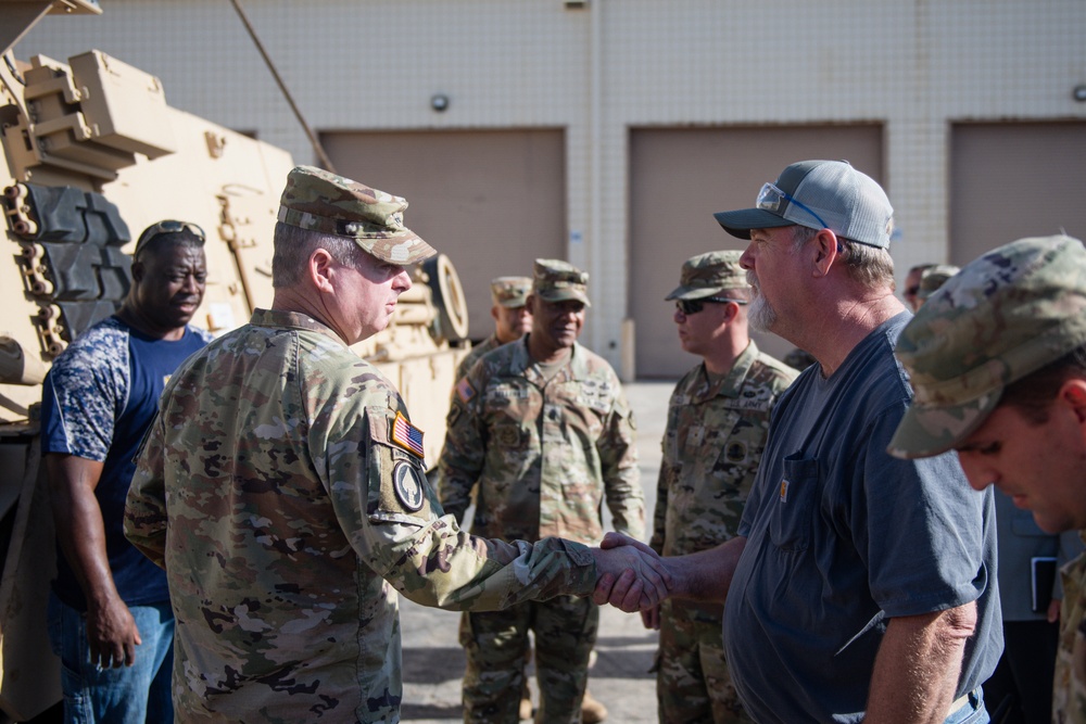 Commanding General of AMC LTG Mohan visits Fort Stewart