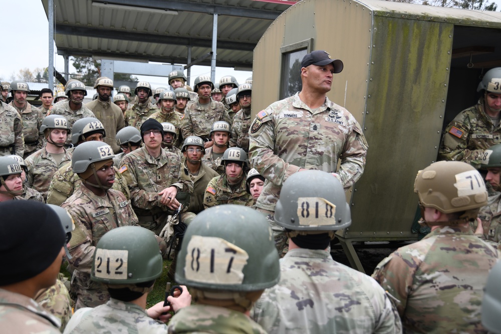 Soldiers complete Air Assault course at GTA