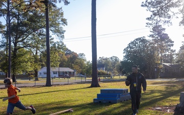 Headquarters and Service Battalion Volunteers at Parkwood Elementary School