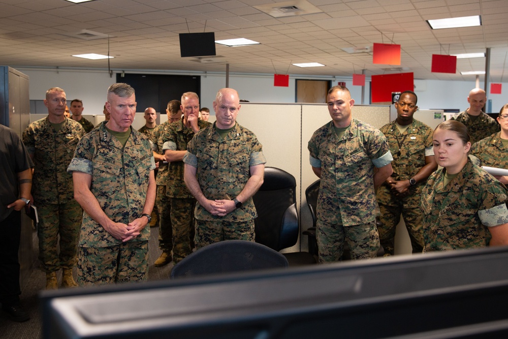 Commandant of the Marine Corps recognizes contributions to achieving recruitment, retention success