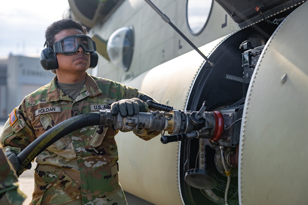 Connecticut National Guard soldiers take to the skies to battle Hawthorne fire in Berlin