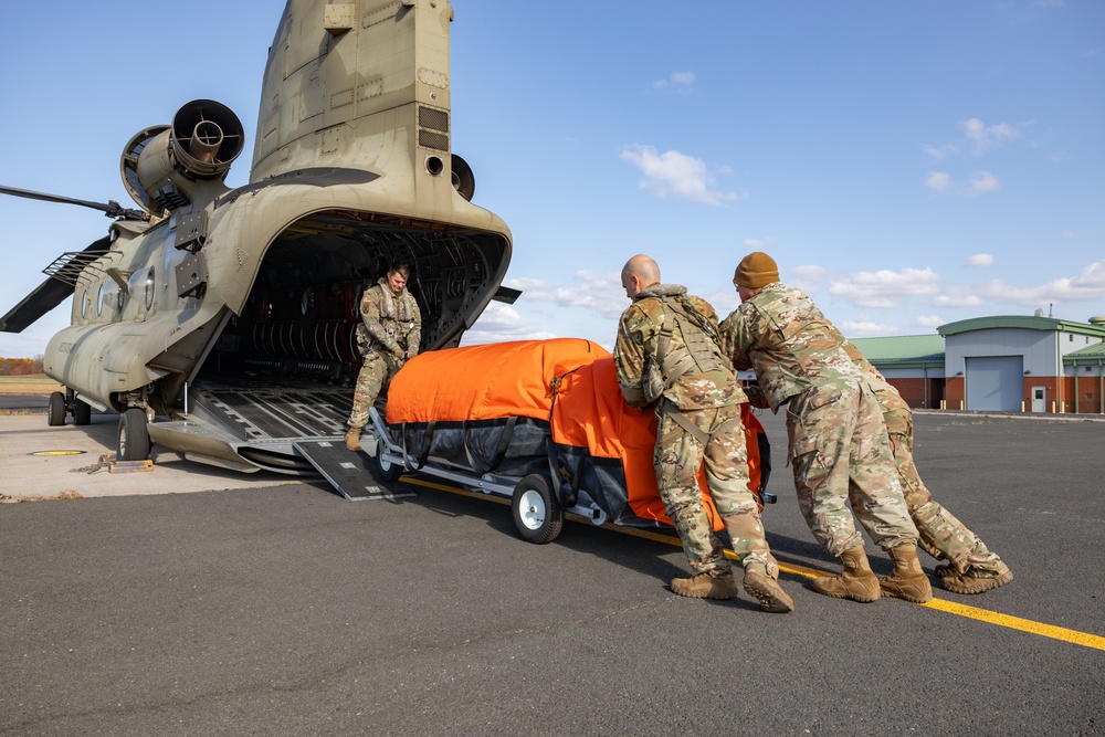 Title: Connecticut National Guard soldiers take to the skies to battle Hawthorne fire in Berlin