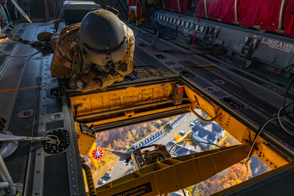 Connecticut National Guard soldiers take to the skies to battle Hawthorne fire in Berlin