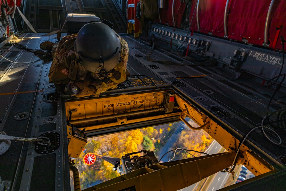 Connecticut National Guard soldiers take to the skies to battle Hawthorne fire in Berlin